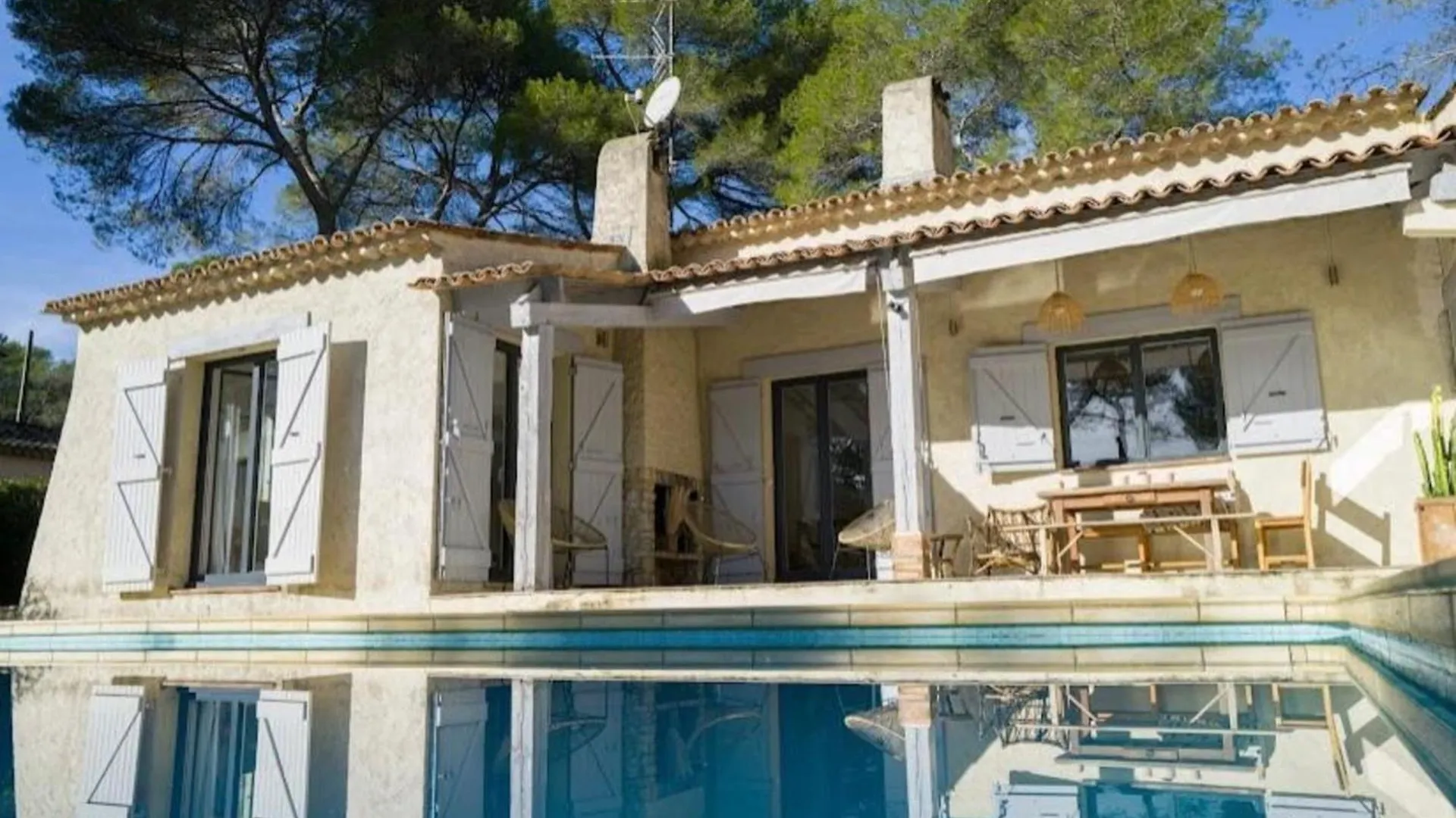 Mougins Charming Villa With Swimming Pool 3 Bedrooms In The Pine Forest