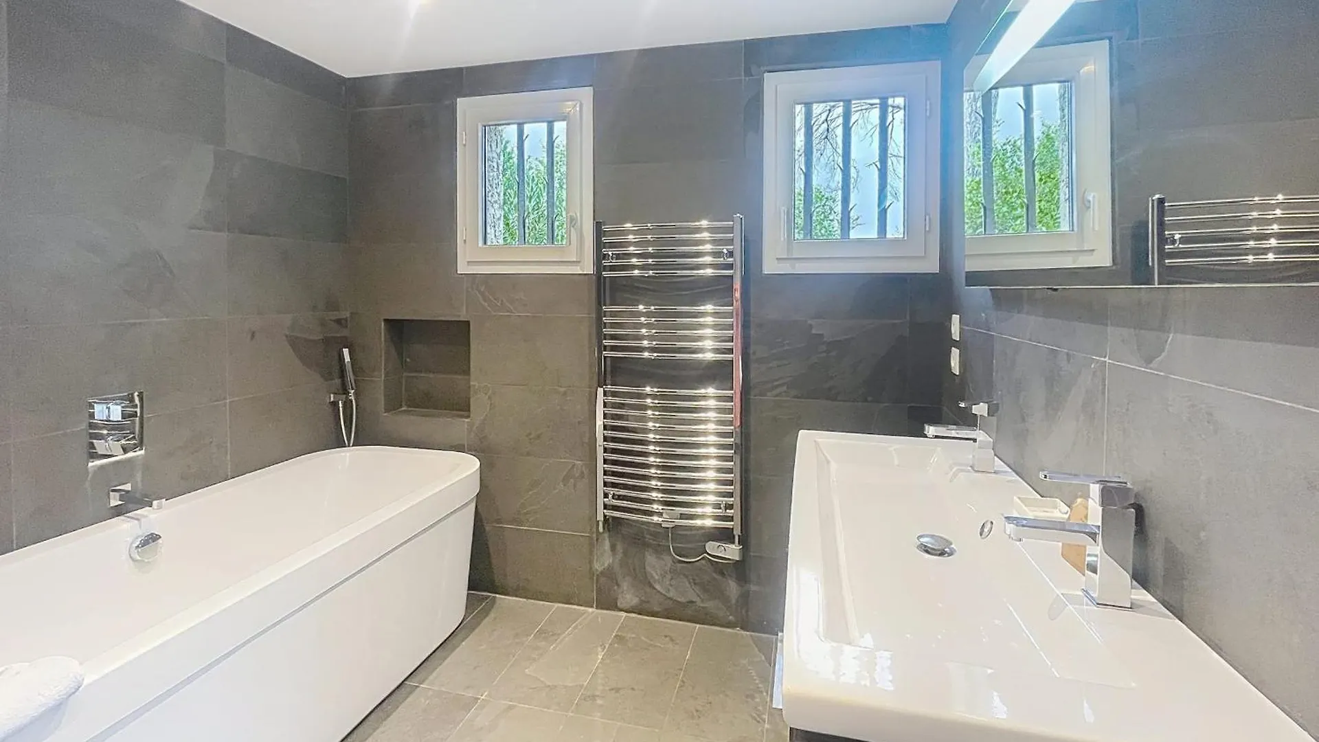 Mougins Charming Villa With Swimming Pool 3 Bedrooms In The Pine Forest Francia
