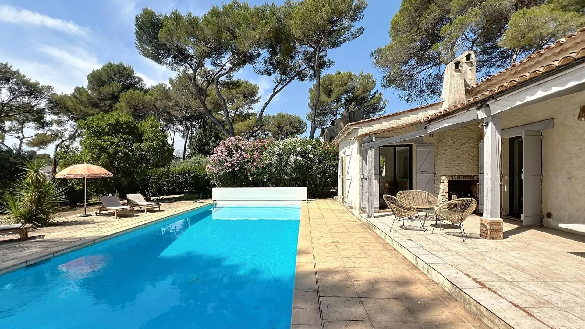 Mougins Charming Villa With Swimming Pool 3 Bedrooms In The Pine Forest 0*,