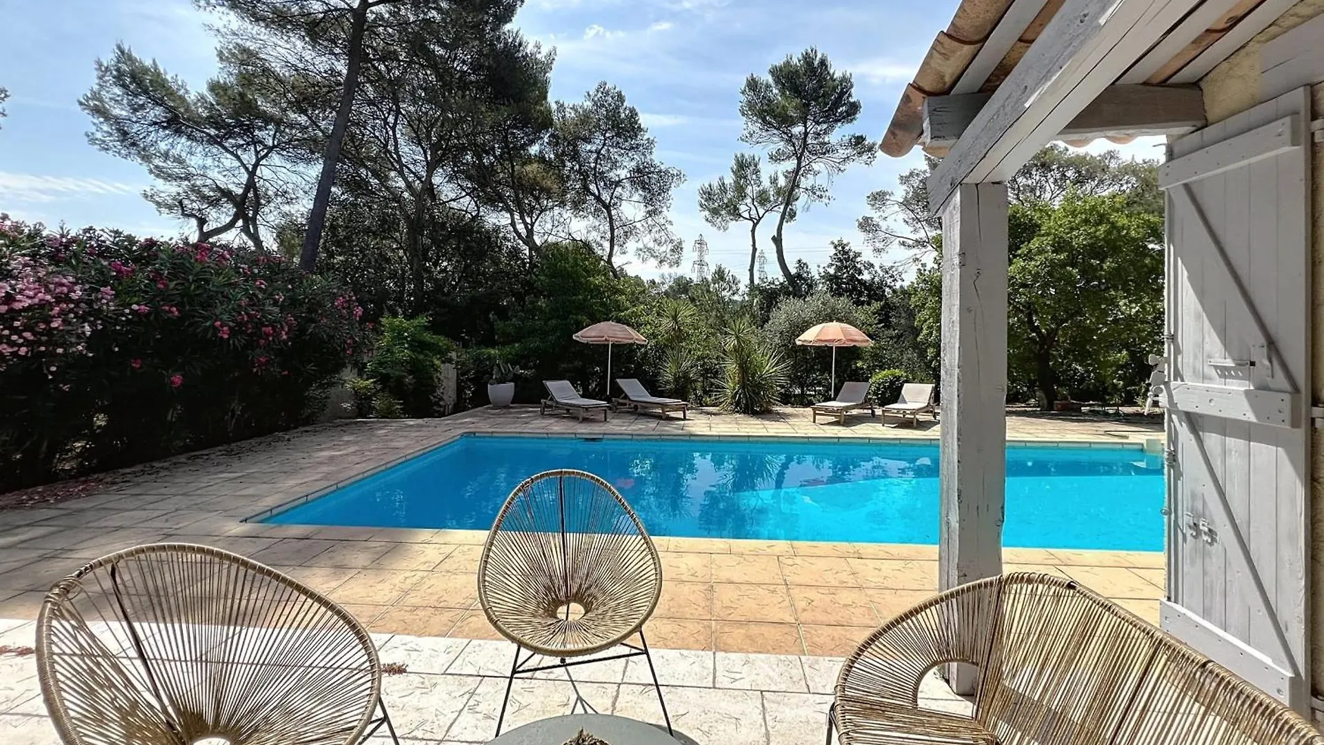 Mougins Charming Villa With Swimming Pool 3 Bedrooms In The Pine Forest